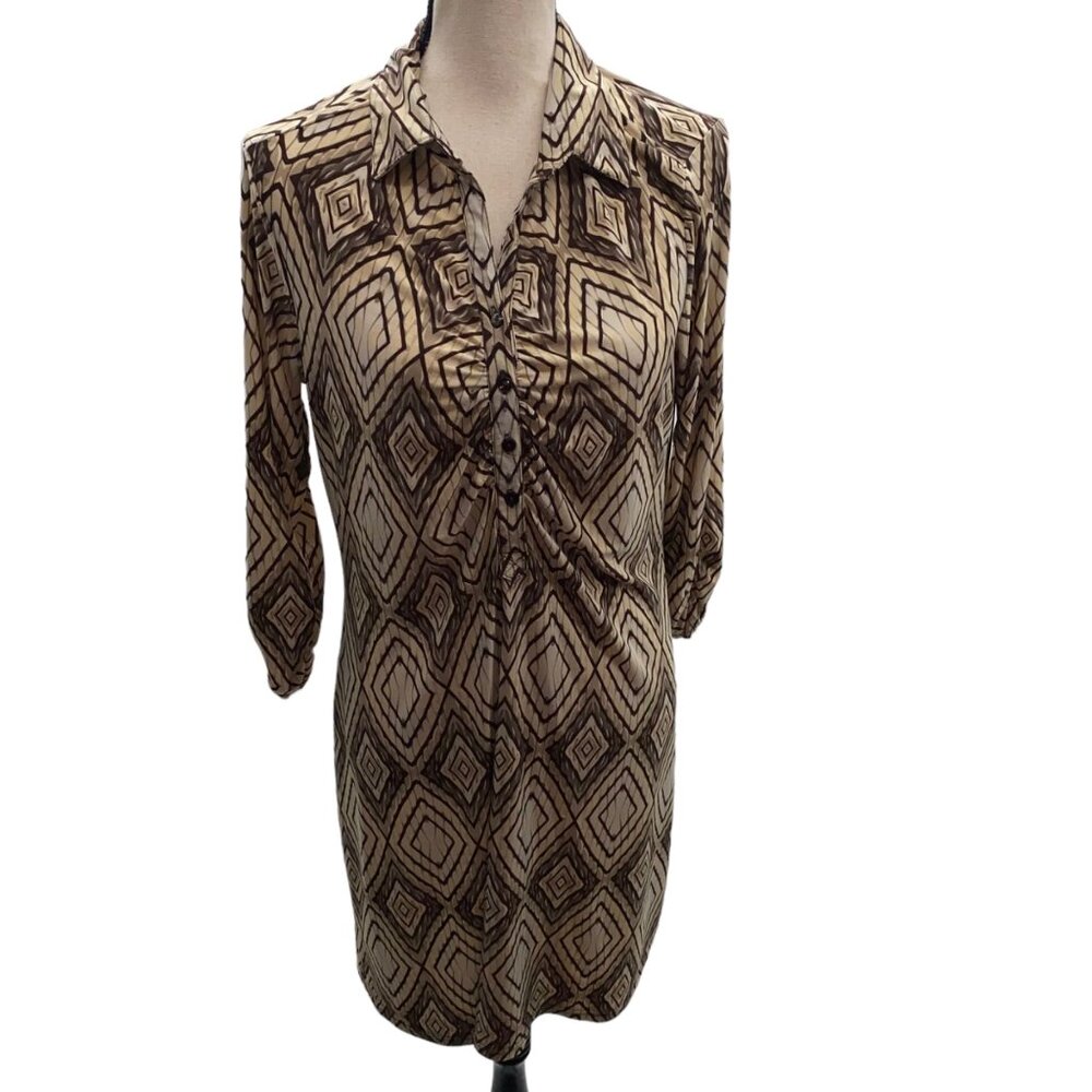 Mlle Gabrielle Petite Large Stretchy Collared Dress